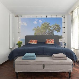 Kamer met een Queen Size Bed